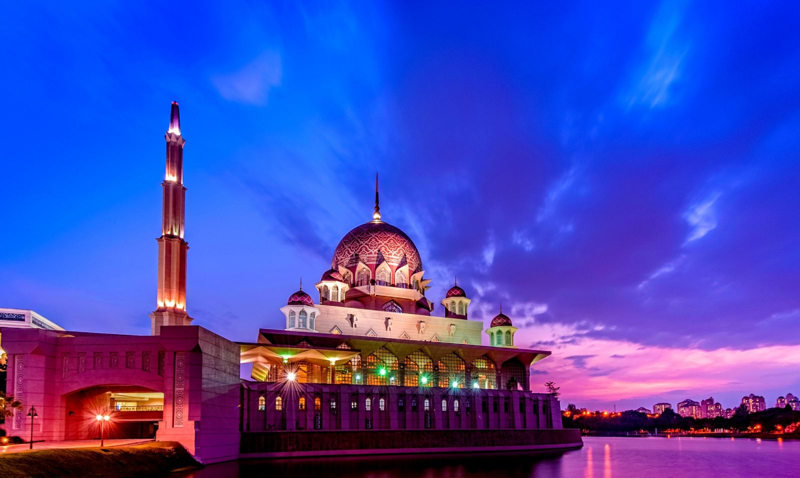 Tour Du Lịch Malaysia 4 Ngày Khởi Hành Theo Yêu Cầu