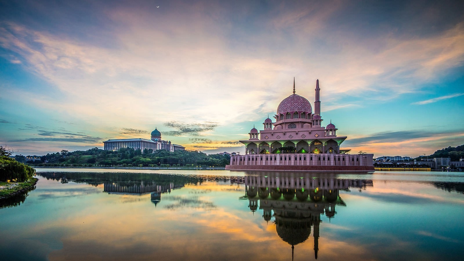 Tour Du Lịch Malaysia 4 Ngày Khởi Hành Theo Yêu Cầu