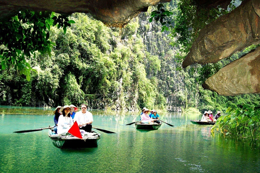 Tour Du Lịch Ninh Bình - Hoa Lư - Tam Cốc Từ Hà Nội - 1 Ngày