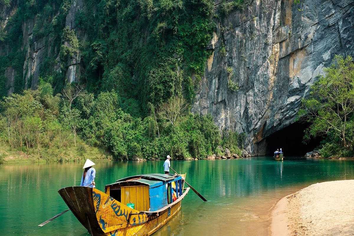 Tour Du Lịch Sun Spa Resort Quảng Bình 4 Ngày 4 Đêm