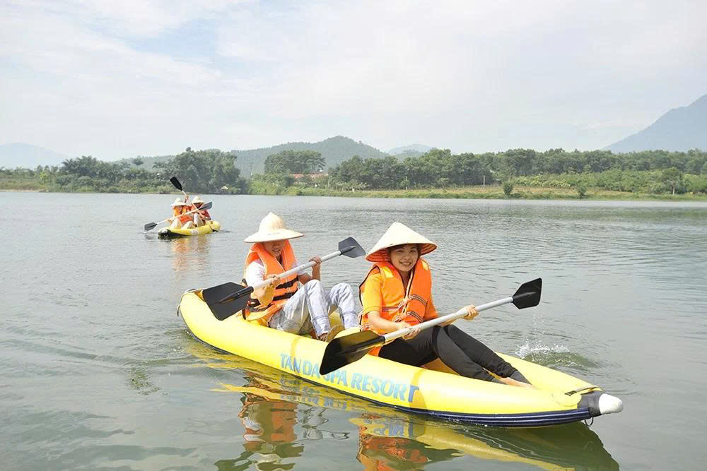 Tour Du Lịch Tản Đà Resort 2 ngày 1 đêm