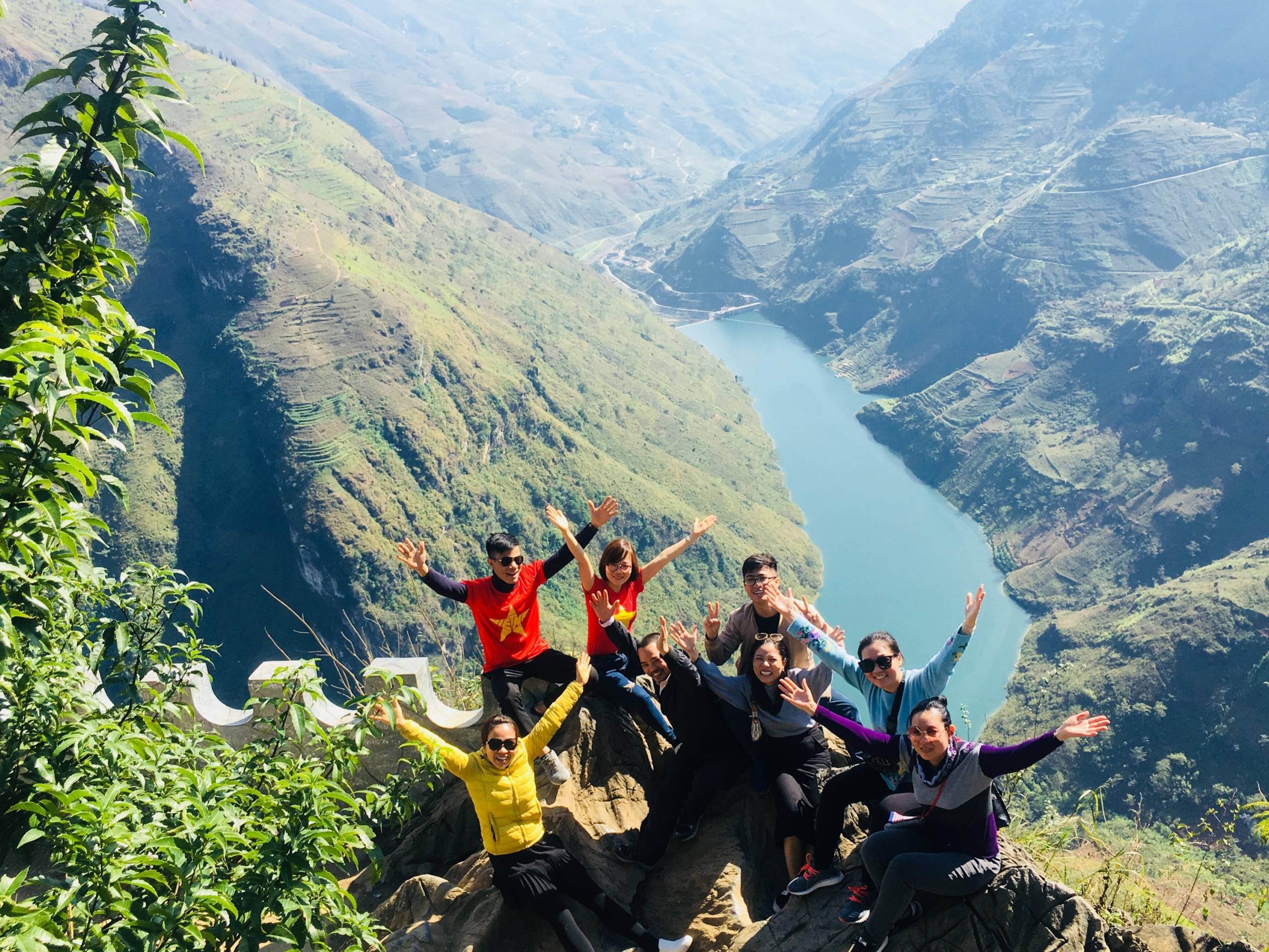 Tour Du Lịch Vòng Cung Đông Bắc 4 Ngày 3 Đêm