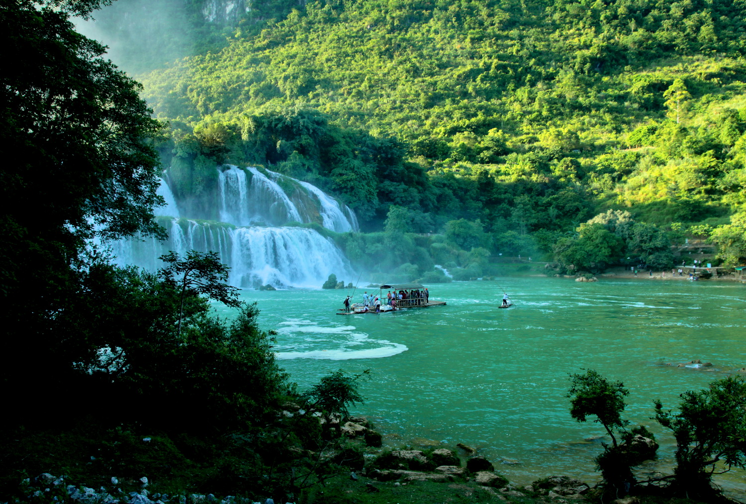 Tour Du Lịch Vòng Cung Đông Bắc 5 Ngày 4 Đêm