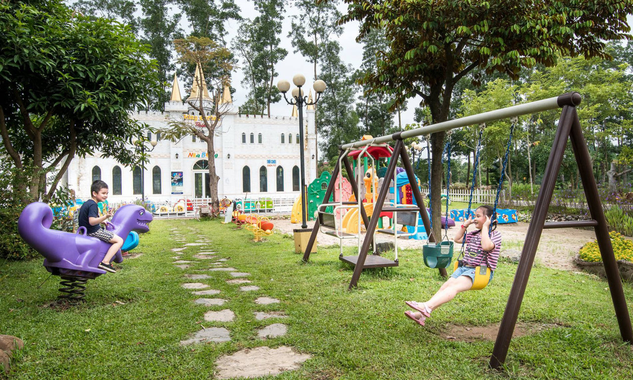 Tour Du Lịch Vườn Vua - Nhạc Đường Bá Phổ Đảo Ngọc Xanh 1 Ngày
