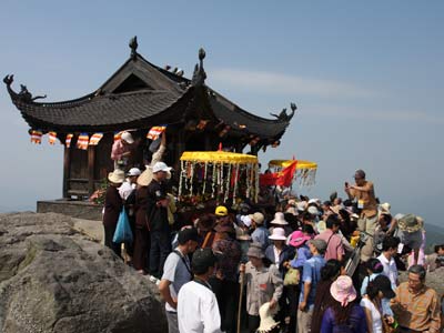 Tour Du Lịch Yên Tử 1 ngày