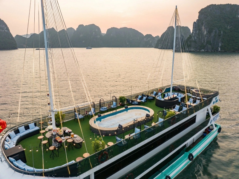 Tour du thuyền Amethyst Day Cruise