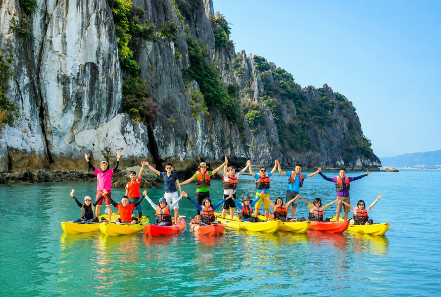 Tour du thuyền Athena Luxury 2 ngày 1 đêm