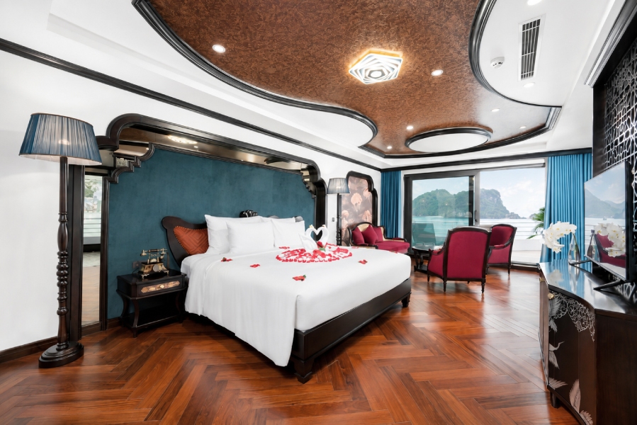 Tour du thuyền Catherine Cruise 2 ngày 1 đêm