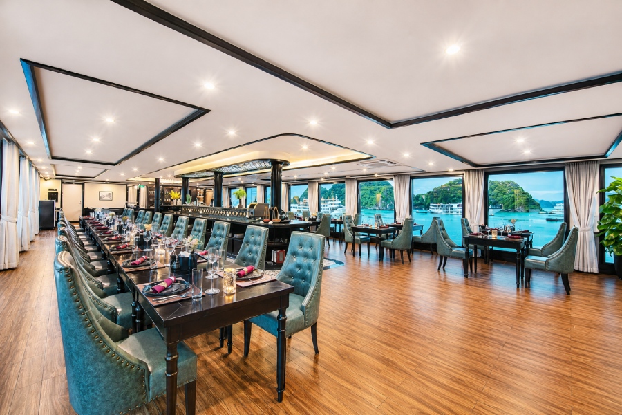 Tour du thuyền Hermes 2 Ngày 1 Đêm