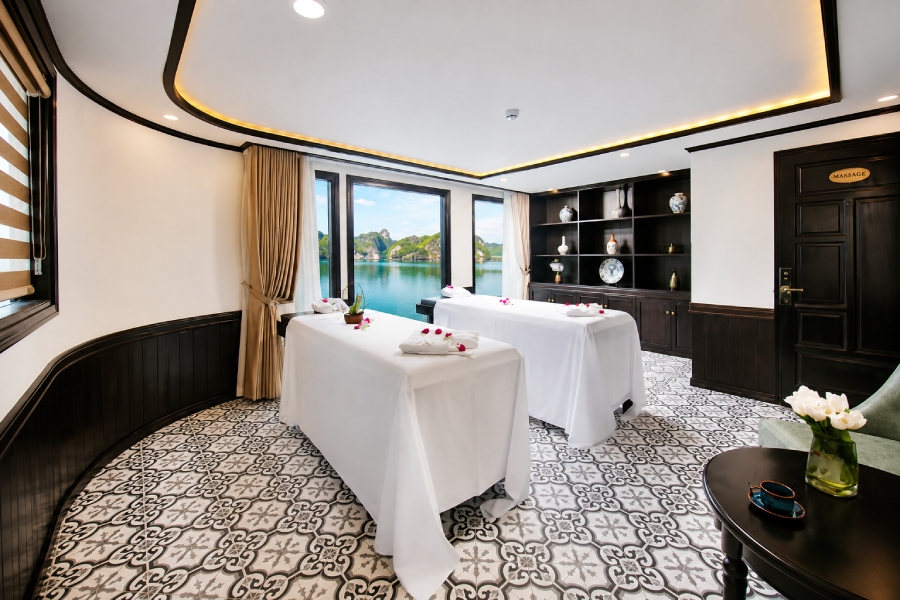 Tour du thuyền Hermes 2 Ngày 1 Đêm