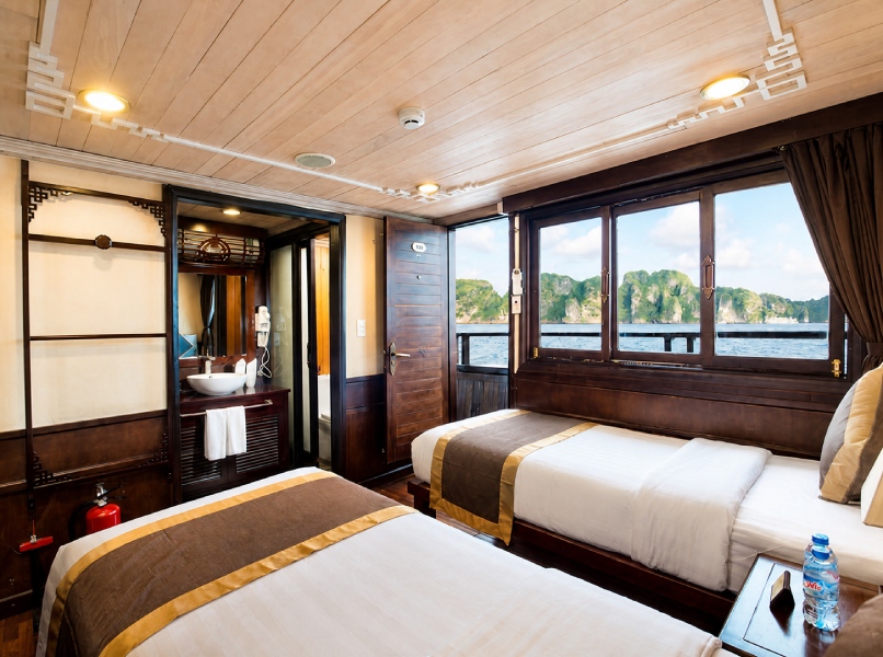 Tour Du Thuyền Majestic 2 Ngày 1 Đêm