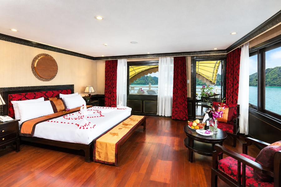 Tour du thuyền Starlight 2 ngày 1 đêm