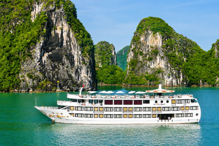 Tour du thuyền Starlight 2 ngày 1 đêm