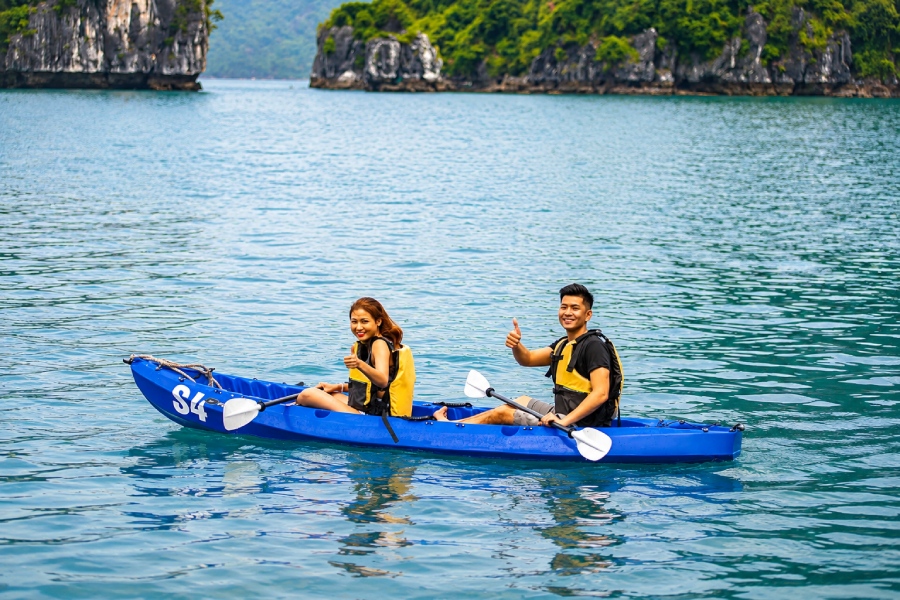 Tour du thuyền Syrena Cruises 2 ngày 1 đêm