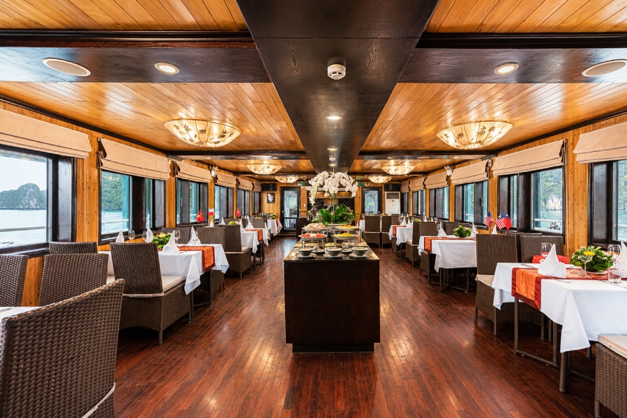 Tour du thuyền Syrena Cruises 2 ngày 1 đêm