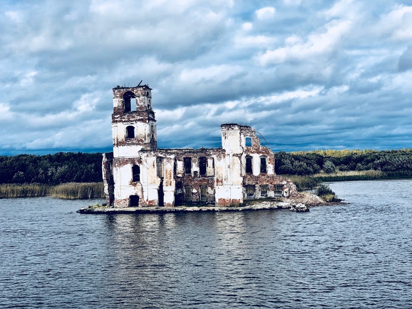 Tour du thuyền trên sông Volga 2025