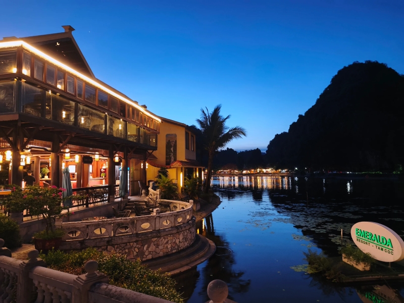 Tour Emeralda Tam Cốc resort 2 ngày 1 đêm ưu đãi, giá tốt