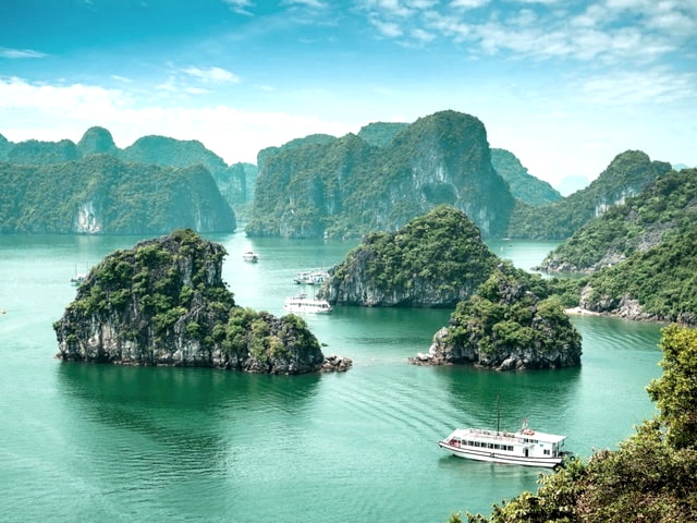 Tour Hạ Long Kích Cầu 2025