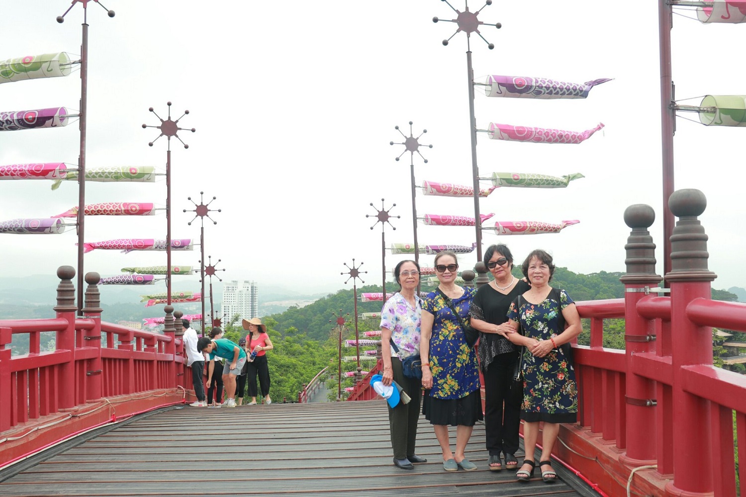 Tour Hạ Long Tết Nguyên Đán: Hà Nội - Bái Đính- Tràng An- Hạ Long - Yên Tử - Sapa - Hà Nội 6 ngày 5 đêm