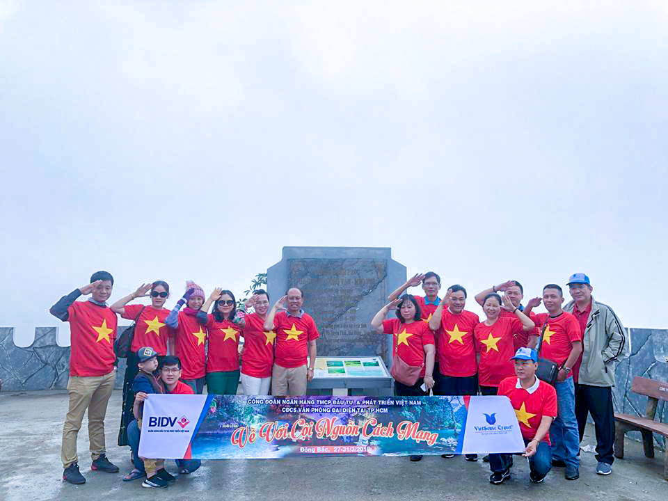 Tour du lịch Mộc Châu 2025: Sơn La - Điện Biên - Mộc Châu