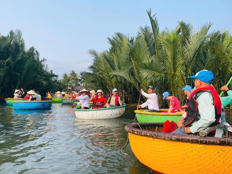 Tour Huế Biển Lăng Cô Đà Nẵng 4 ngày 3 đêm