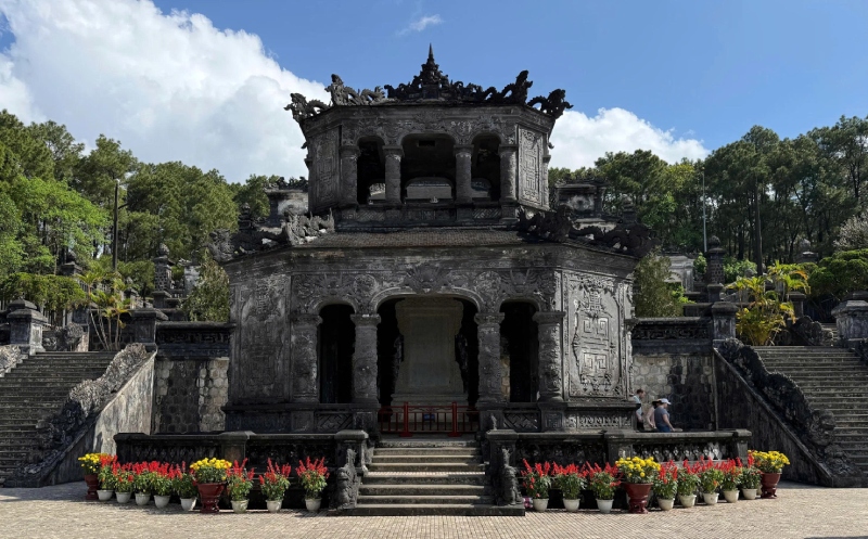 Tour Huế Biển Lăng Cô Đà Nẵng 4 ngày 3 đêm