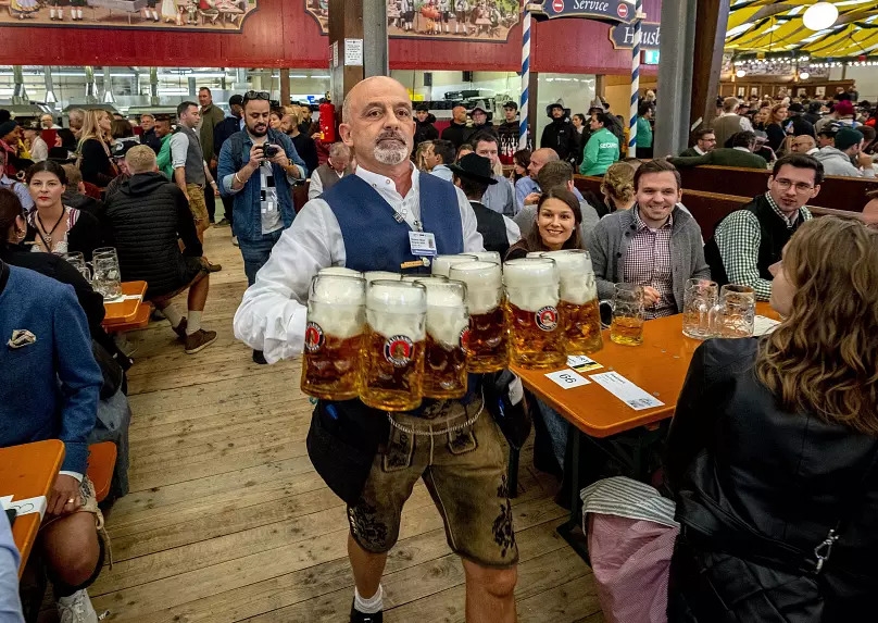 Tour Lễ hội Bia Oktoberfest Đức - Áo - Slovakia – Séc