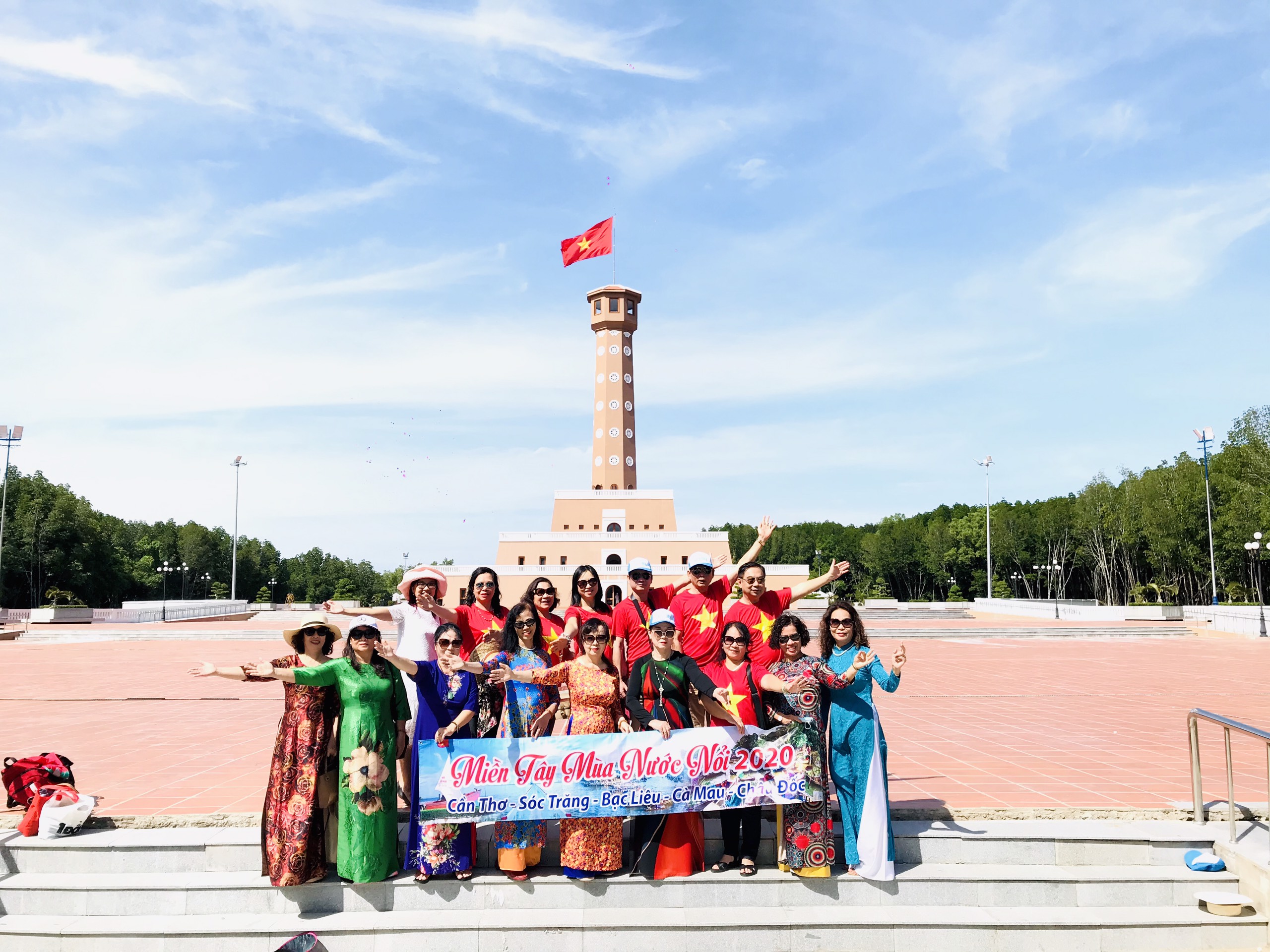 Tour Miền Tây Tết 2025