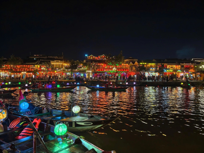 Tour Mỹ Khê Đà Nẵng Hội An 4 ngày 3 đêm