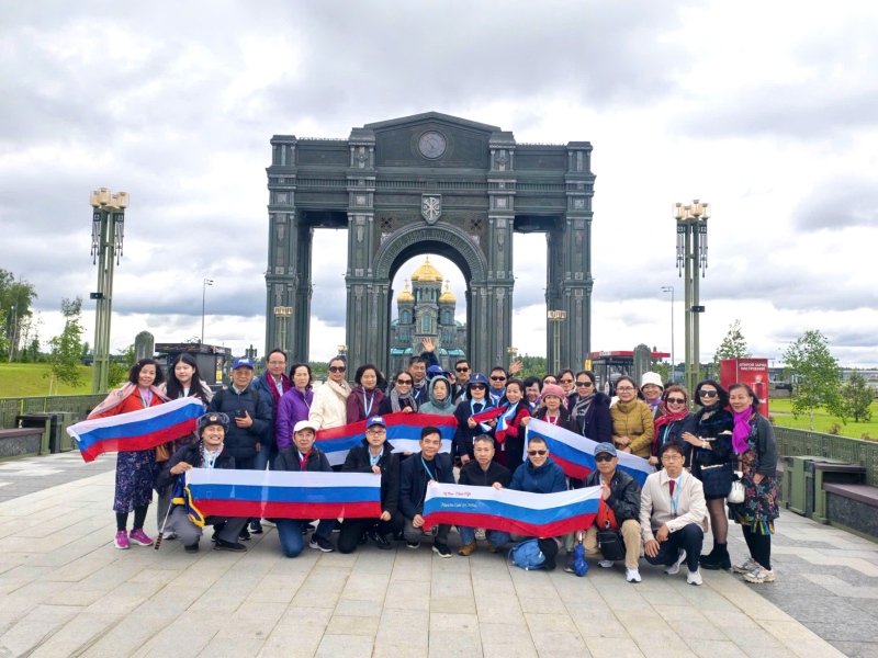 Tour Nga khám phá Moscow và Saint Petersburg 9 ngày