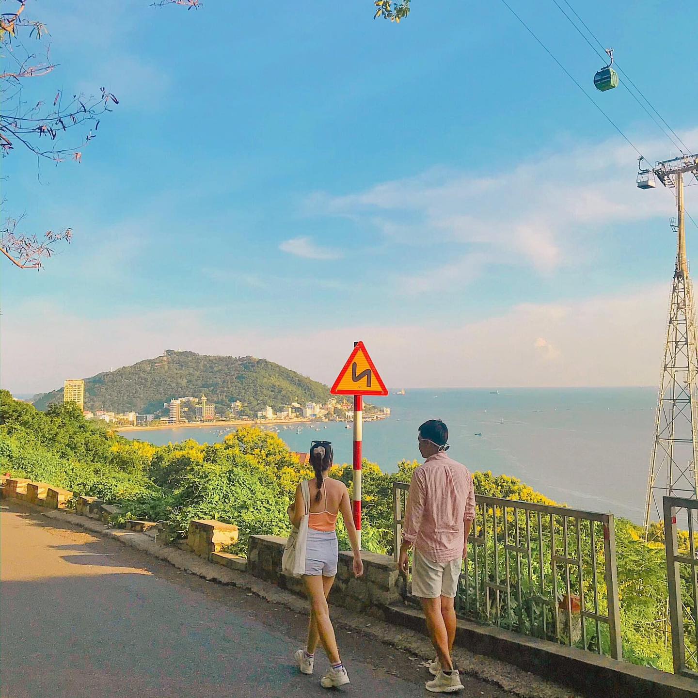 Tour Nghỉ Mát Biển Vùng Tàu 4 Ngày 3 Đêm