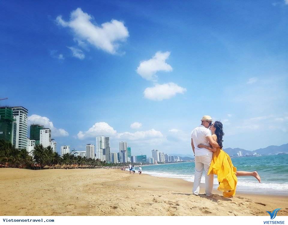 Tour Lễ 2/9 Nha Trang biển gọi