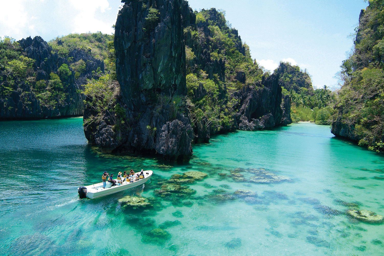 Tour Philippines - Manila - Boracay 6 Ngày 5 Đêm