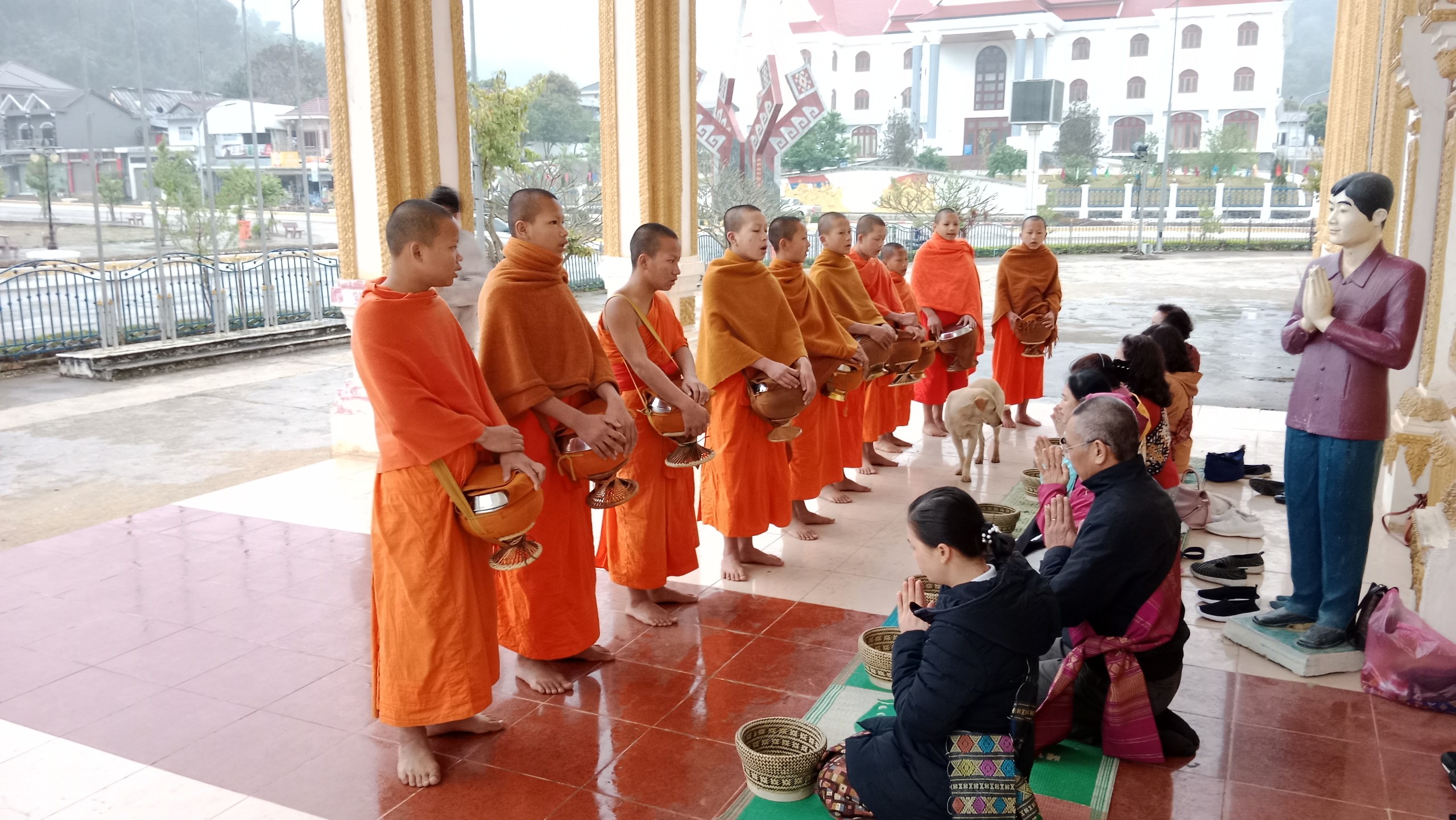 Tour Phosnavan-Viêng Chăn-Luang Prabang đường bộ 7 ngày