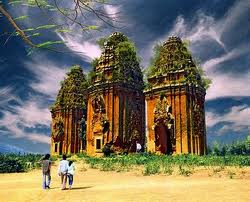 Tour Quy Nhơn Ghềnh Đá Đĩa Tây Sơn Bình Định 3 Ngày