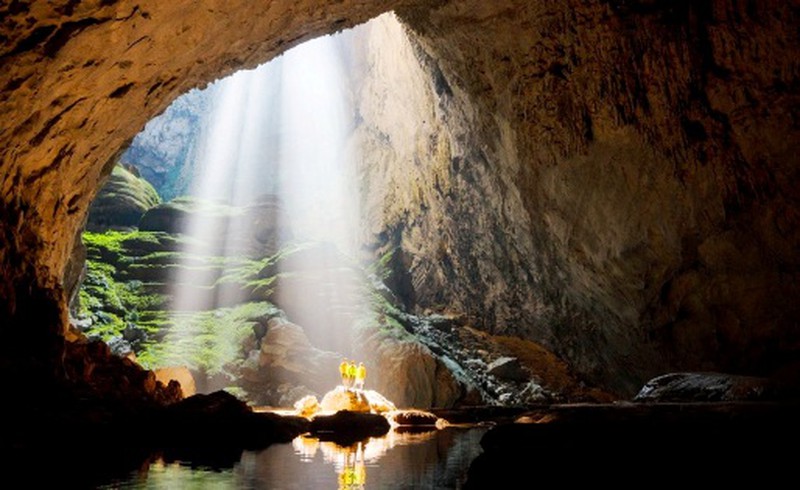 Tour Thám Hiểm Động Phong Nha Sơn Hồ 1 Ngày