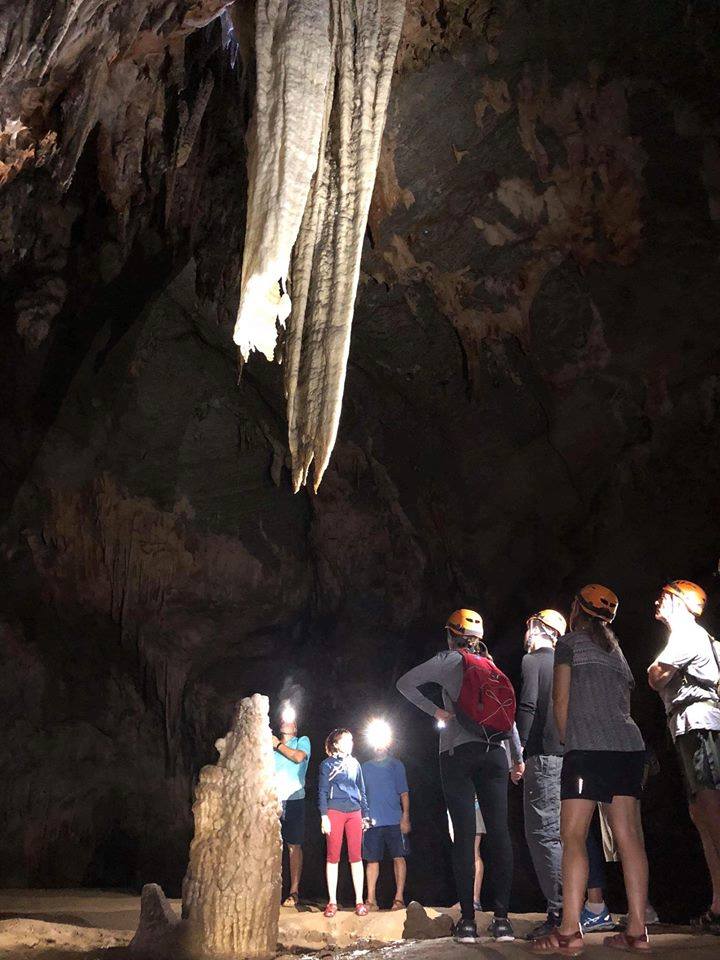 Tour Thám Hiểm Động Thiên Đường Quảng Bình 1 Ngày