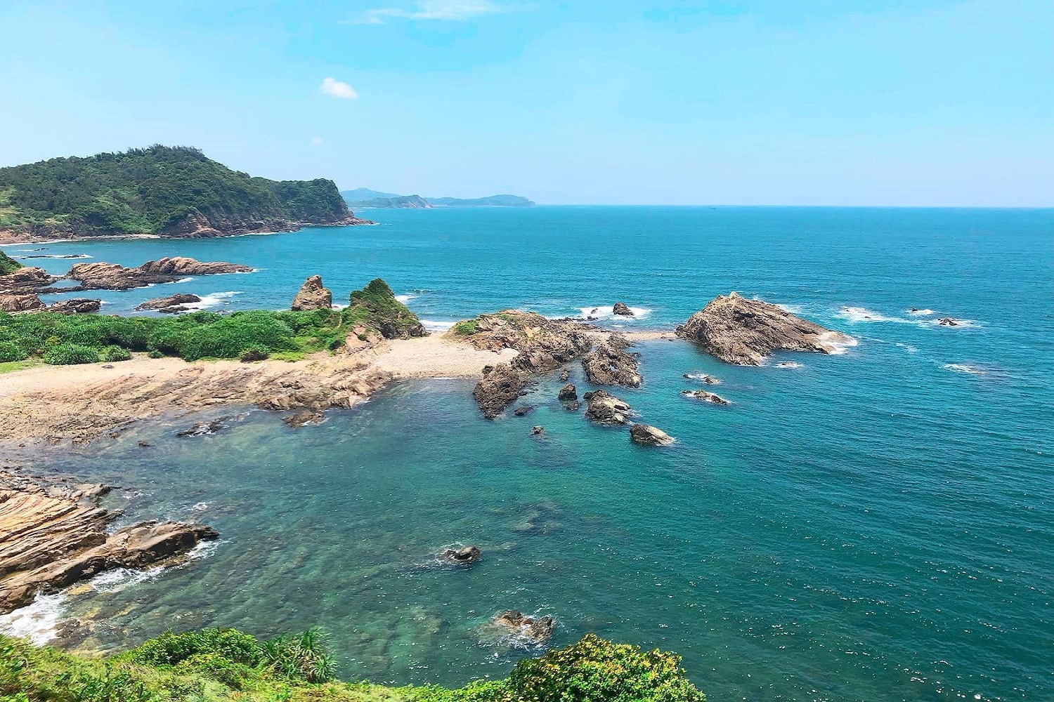 Tour Thiên Đường Biển Đảo Cô Tô thứ 6 hàng tuần