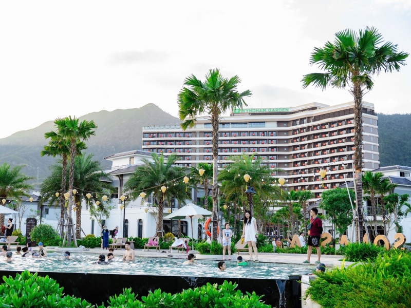 Tour Vân Đồn - Wyndham Garden Sonasea 3 ngày 2 đêm