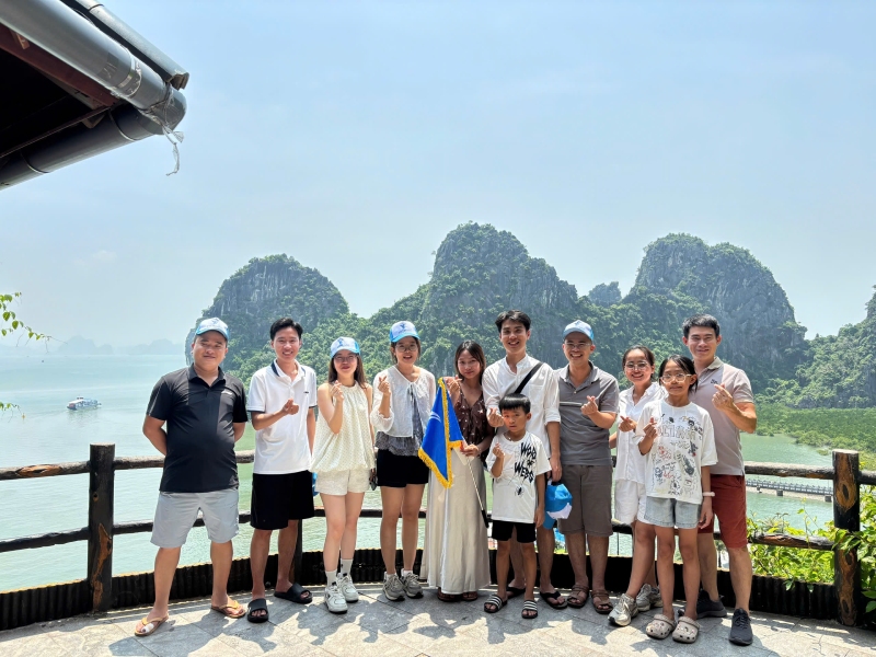 Tour vịnh Hạ Long biển Bãi Cháy 2 ngày 1 đêm