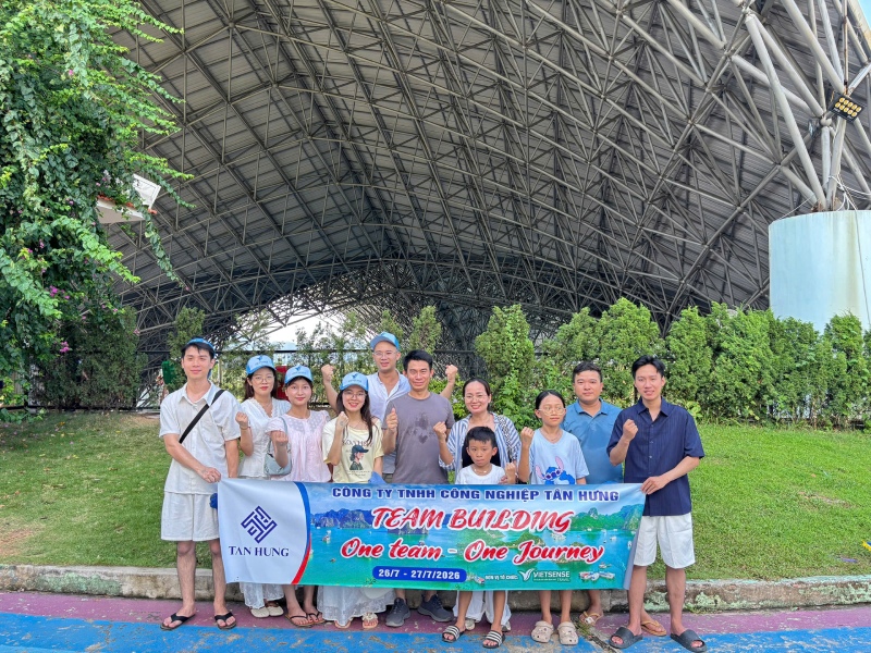 Tour vịnh Hạ Long biển Bãi Cháy 2 ngày 1 đêm