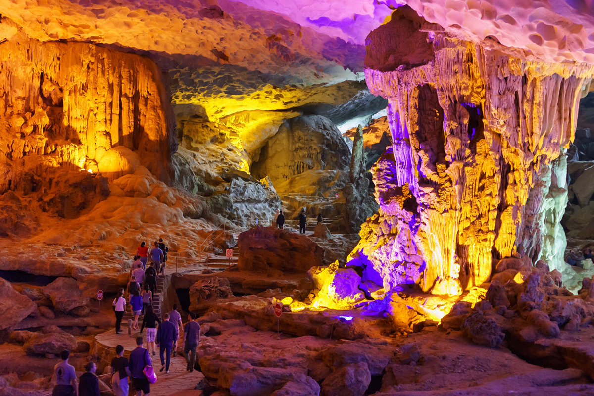 VỊNH HẠ LONG - HẠ LONG PARK - BÃI CHÁY
