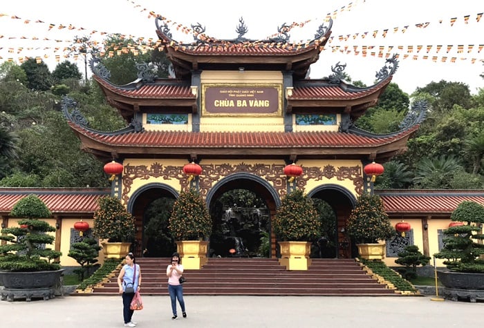 Yên Tử - Chùa Ba Vàng - Đền Cửa Ông - Chùa Cái Bầu 2 Ngày
