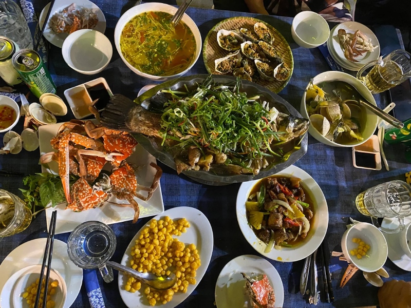Tổng hợp 18 nhà hàng mặt biển Hải Hoà ăn ngon, chất lượng