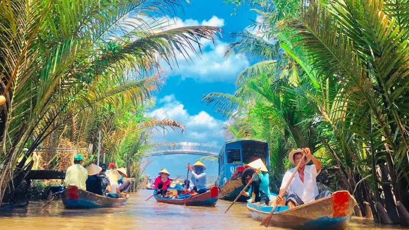 4 cù lao: Long, Lân, Quy, Phụng