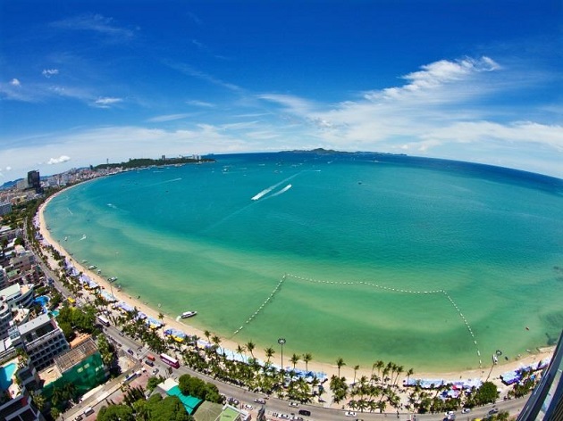 Bãi biển Jomtien: Thiên đường nghỉ dưỡng giữa lòng Pattaya.