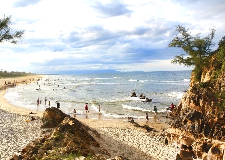 Bãi Đá Nhảy