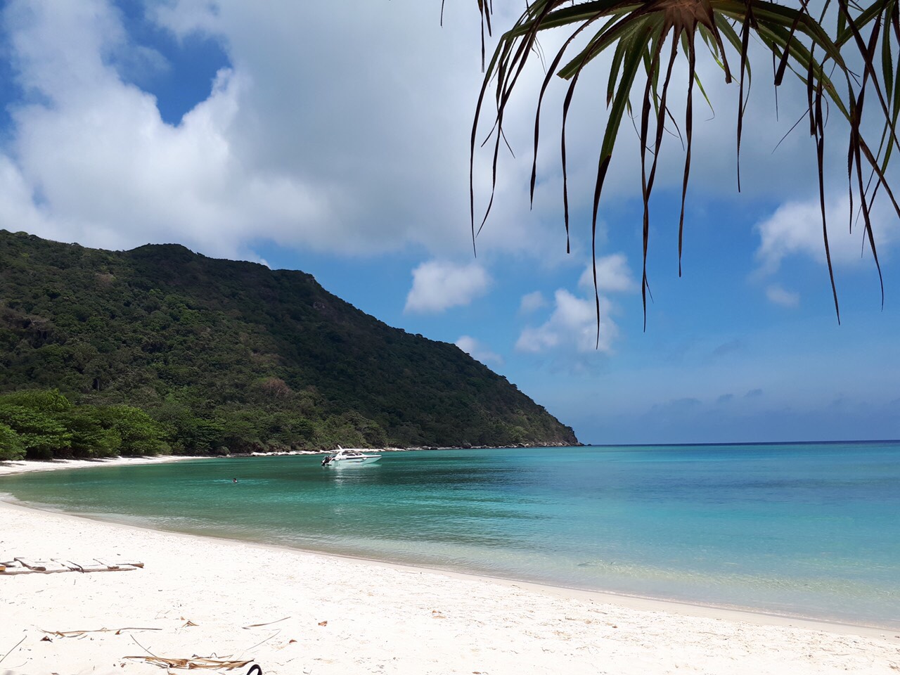 Bãi Đầm Trầu thiên đường check in lý tưởng của hội thích sống ảo