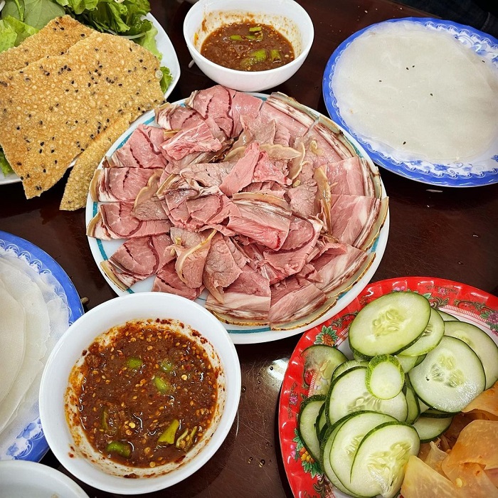 Bê thui Cầu Mống – Hấp dẫn và độc đáo tại xứ Quảng