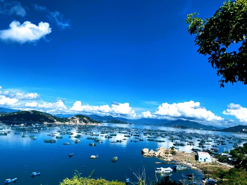 Biển Cam Ranh